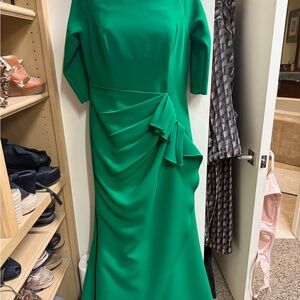 Jovani Green size 10 Ruched Gown with Sleeves